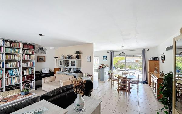 Maison à vendre    4 pièces •  Vérines