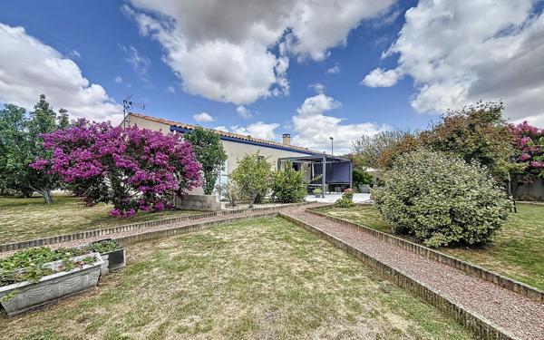 Maison à vendre    4 pièces •  Vérines