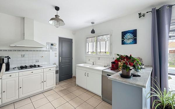 Maison à vendre    4 pièces •  Vérines