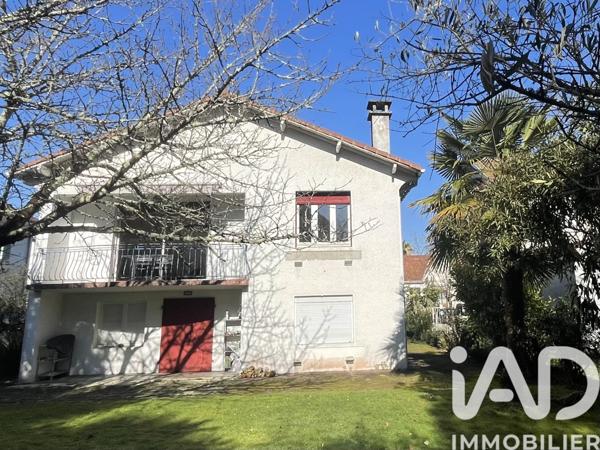 Maison à vendre 7 pièces 177 m² Pau