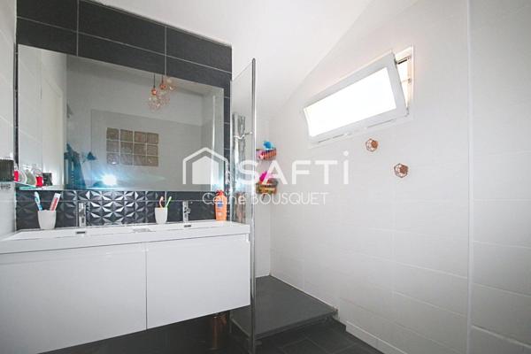 Maison de village de 227 m2 sur terrain de 668 m2