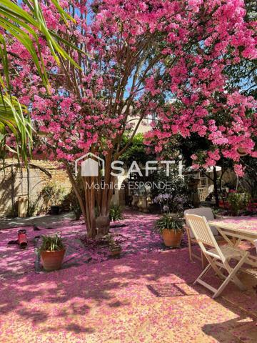 Maison 342 m² centre ville 10 pièces, dépendances