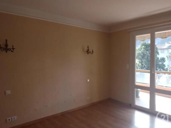 Appartement F3 à vendre  3 pièces - 69,50 m 2   AMELIE LES BAINS PALALDA  - 66