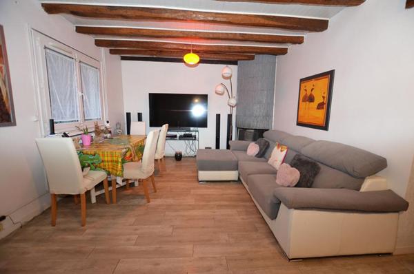 Immeuble composé de 2 appartements T3