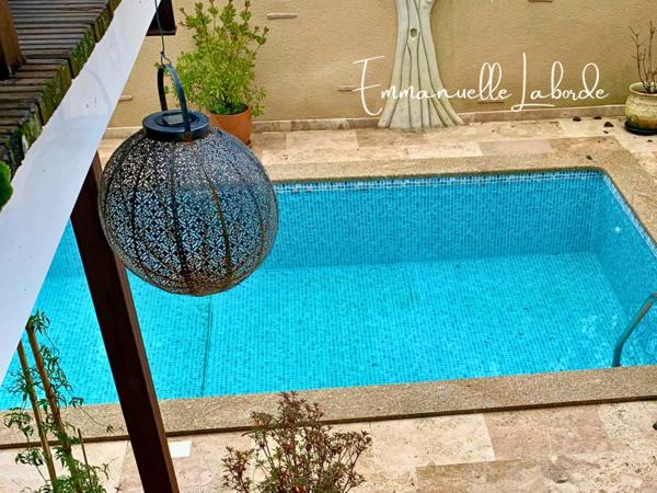 Maison de ville 4 chambres avec piscine et accès privé à la rivière – Bergerac (24)