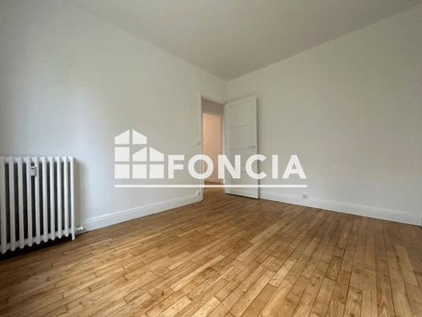 Location Appartement 3 pièces 73.81 m² - 46/54 BIS AVENUE MARECHAL FOCH Chatou 78400