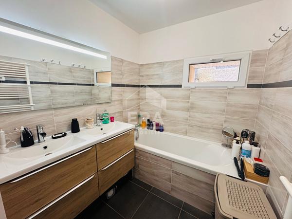 Maison à vendre à Saint Savin - Référence 2967