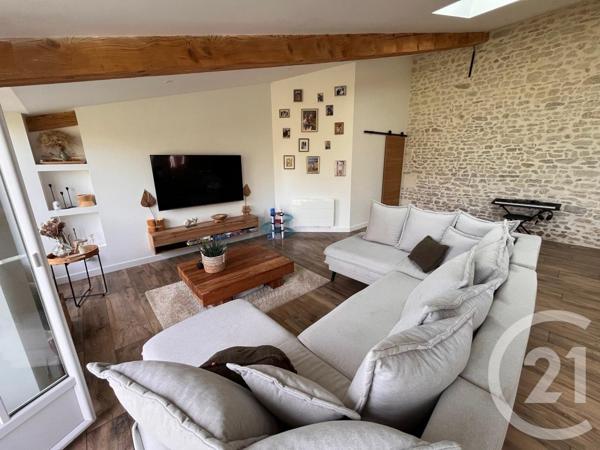 Maison à vendre  6 pièces - 200 m2 BREUIL MAGNE - 17