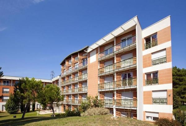 INVESTISSEMENT LOCATIF – VALENCE - Résidence Cerise Valence *** - 5,59%  de rentabilité.