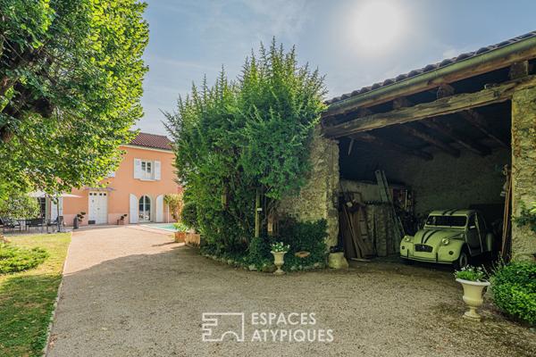 Ancien prieuré revisité, une maison de charme aux portes de Grenoble