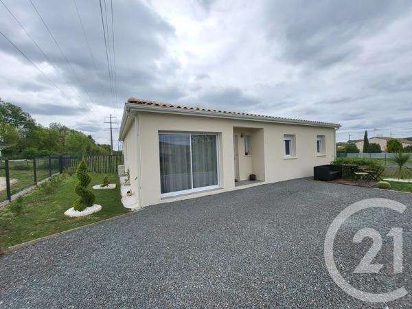 Maison à vendre  5 pièces - 99 m 2   SAINTES  - 17