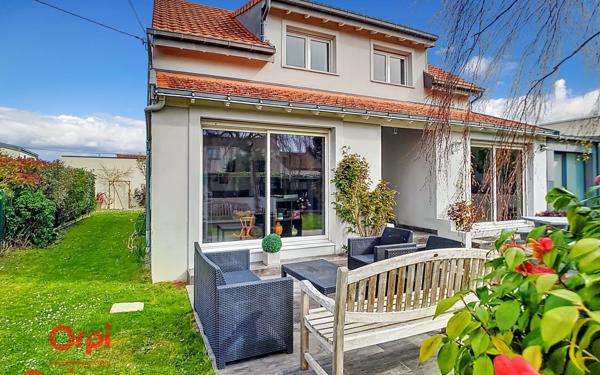 Maison à vendre    7 pièces • 175 m2 Saint-Sébastien-sur-Loire