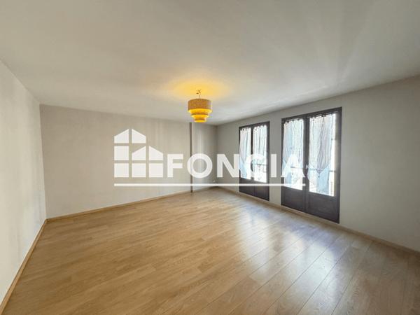 Location Appartement 2 pièces 56.3 m² - 5 RUE DU TEMPLE Limoges 87000