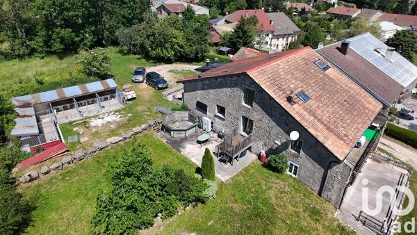Maison à vendre 10 pièces 215 m² Viry