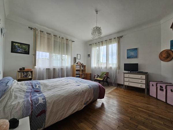 Maison
         7 pièces
        - 137 m²
