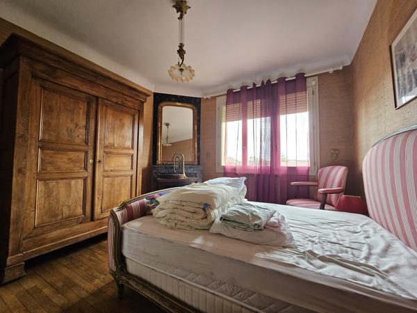 Maison
         7 pièces
        - 137 m²