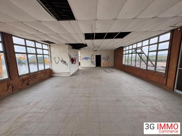 Vente murs / Local Industriel / Bâtiment à Bonsecours (76240)