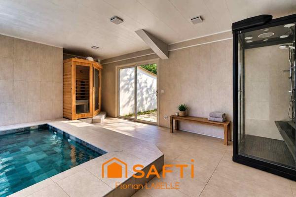 Splendide mas moderne de 320 m²