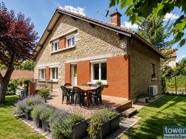 Maison
                                                                                                                                                                                                                                                                                                                        6 pièce(s)                                                                                                                                                                                                          5 chambre(s)                                                                                                                                                                                                          121  m²