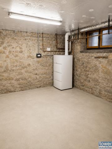 Maison
                                                                                                                                                                                                                                                                                                                        6 pièce(s)                                                                                                                                                                                                          5 chambre(s)                                                                                                                                                                                                          121  m²