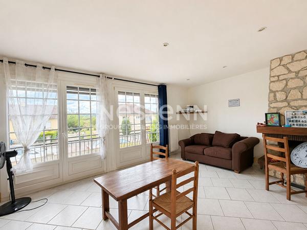 Pavillon de 3 chambres sur sous-sol à Froncles plus de 150m2 et terrain proposé à 140 000€