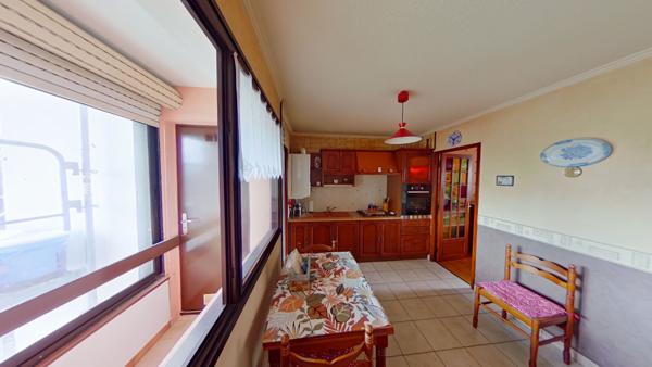 Talence Thouars - T3 traversant dans résidence isolée par l'extérieure