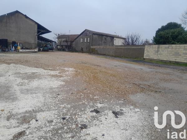 Immeuble à vendre 400 m² Les Églisottes-et-Chalaures
