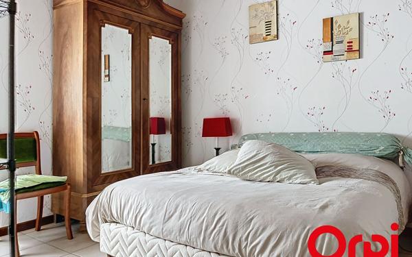 Maison à vendre    5 pièces •  Saint-Angel