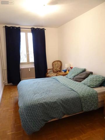 Location - Appartement Bourg-en-Bresse 01000 4 pièces 72 m 2