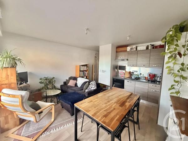 Appartement T2 à vendre  2 pièces - 58 m 2   PORNIC  - 44