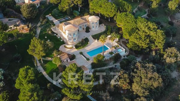 Exceptionnelle demeure vue mer