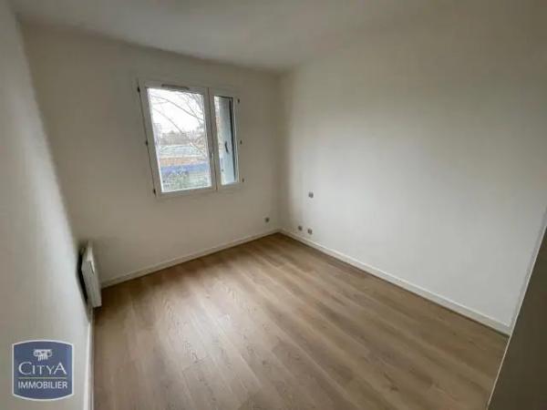 Appartement à louer 2 pièces 52.79m² Dijon (21000)