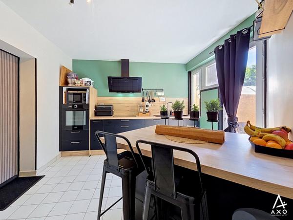 Maison rénovée avec 4 chambres