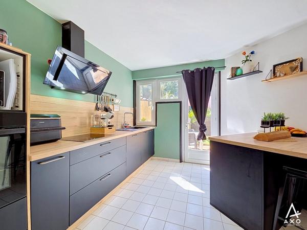Maison rénovée avec 4 chambres