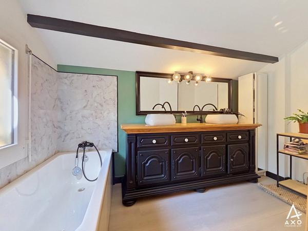 Maison rénovée avec 4 chambres