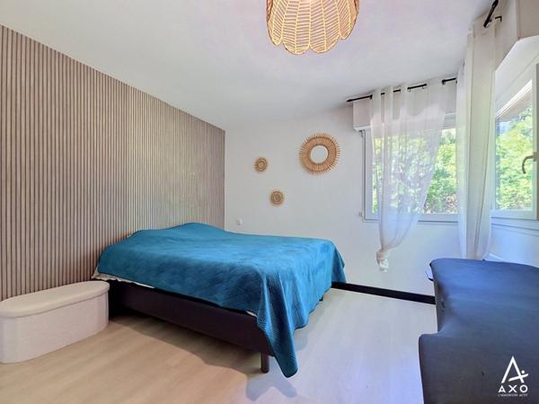 Maison rénovée avec 4 chambres