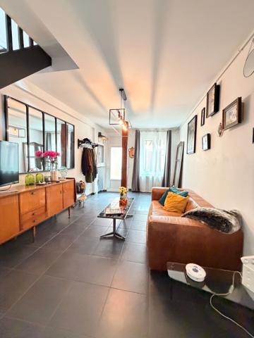 BEAUVAIS CENTRE VILLE MAISON 4 PIECES SALON CUISINE AMENAGEE CHAMBRES SALLE D'EAU