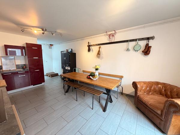 BEAUVAIS CENTRE VILLE MAISON 4 PIECES SALON CUISINE AMENAGEE CHAMBRES SALLE D'EAU