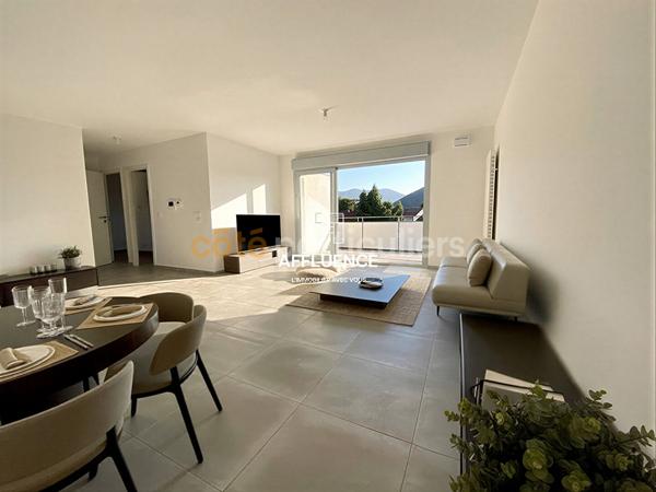 Vente
                Appartement68 m² - 3 Pièces -
                    SAINT GENIS POUILLY (1630)