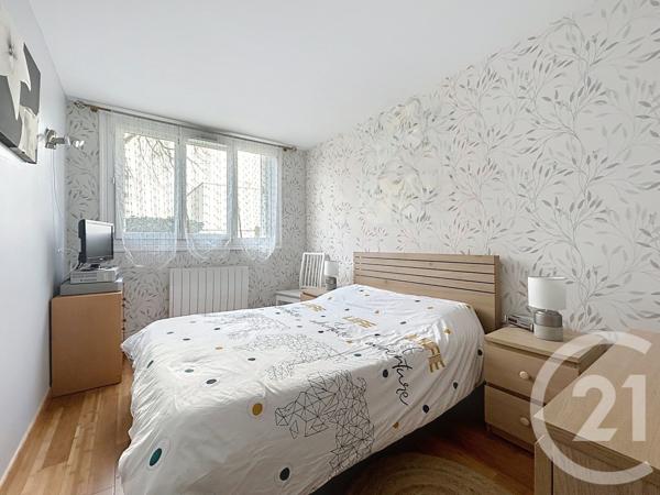 Appartement F4 à vendre  4 pièces - 74,87 m2 DEUIL LA BARRE - 95