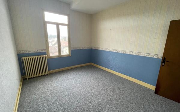 Appartement à vendre    9 pièces • 320 m2 Bar-le-Duc