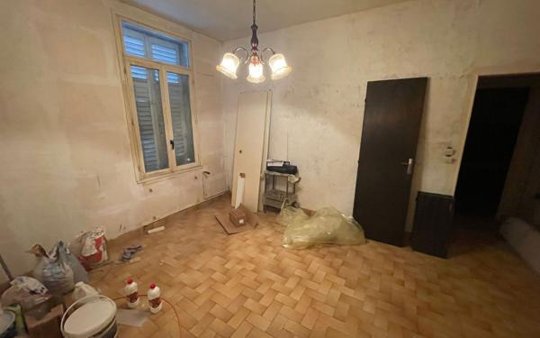Appartement à vendre    9 pièces • 320 m2 Bar-le-Duc