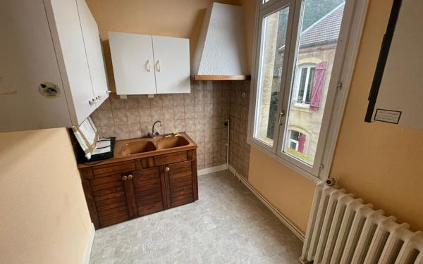 Appartement à vendre    9 pièces • 320 m2 Bar-le-Duc