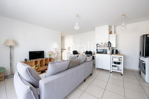 Appartement · Vente Bordeaux (33300) 2 pièces · 49m²