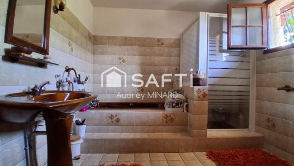 Maison landaise avec 4 chambres, bureau, jardin et garage