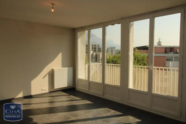 Appartement à louer 3 pièces 67.43m² Grenoble (38000)