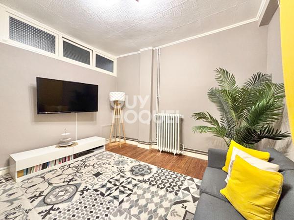 Appartement 5 pièces 163 m² au centre ville d'Orthez