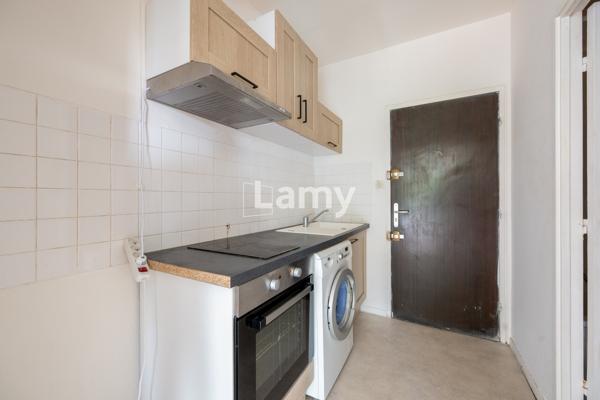 Appartement + annexe + parking