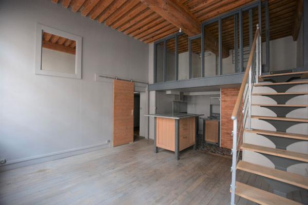 LYON 4 CROIX ROUSSE - T3 de 74m²