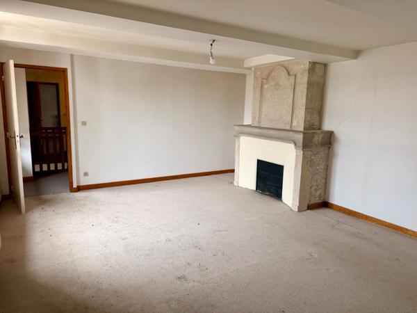 Immeuble à vendre WASSY (52)